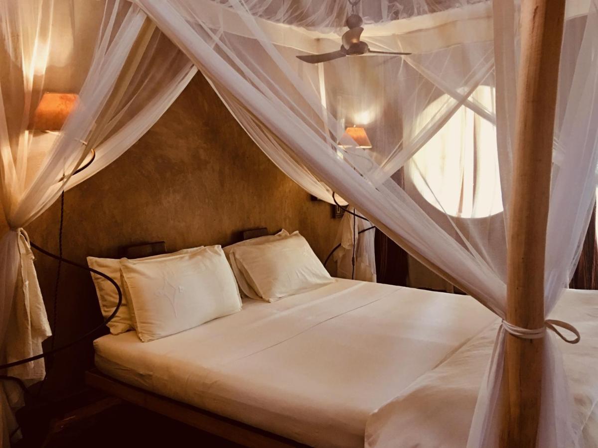 Bakuba Lodge - Le Petit Hotel Du Voyageur Ankilibe المظهر الخارجي الصورة