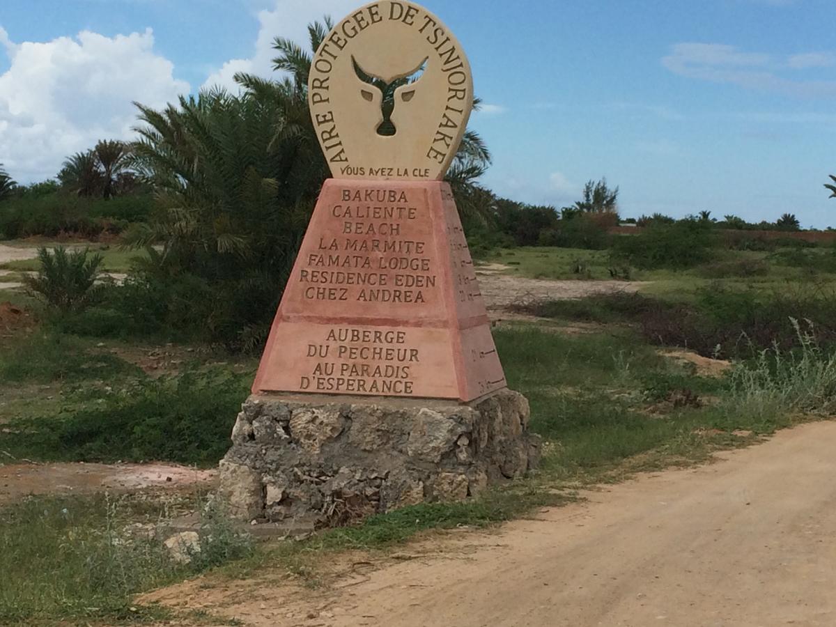 Bakuba Lodge - Le Petit Hotel Du Voyageur Ankilibe المظهر الخارجي الصورة