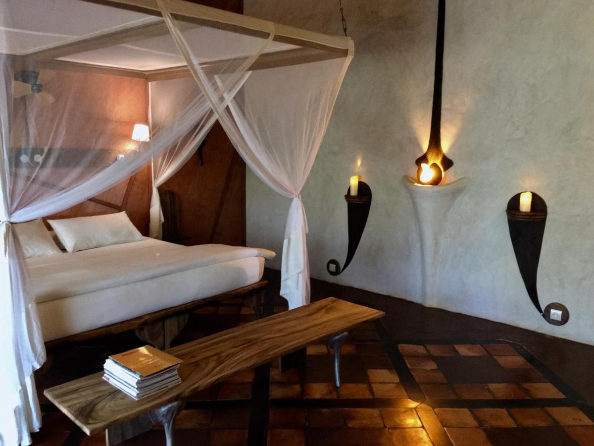 Bakuba Lodge - Le Petit Hotel Du Voyageur Ankilibe المظهر الخارجي الصورة